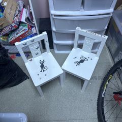 kids chairs