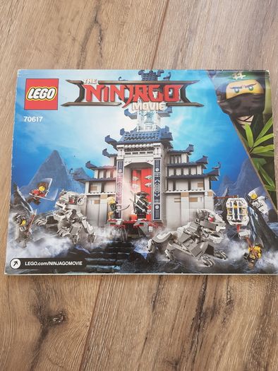 Lego the ninjago movie The temple of the ultimate ultimate weapon 70617