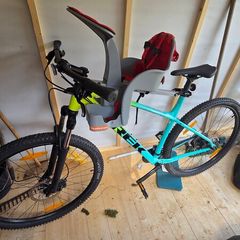 Mens Trek Marlin Bike