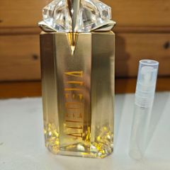 Mugler Allen Goddes sample