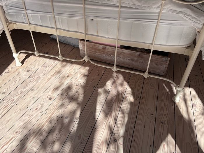 king size bed