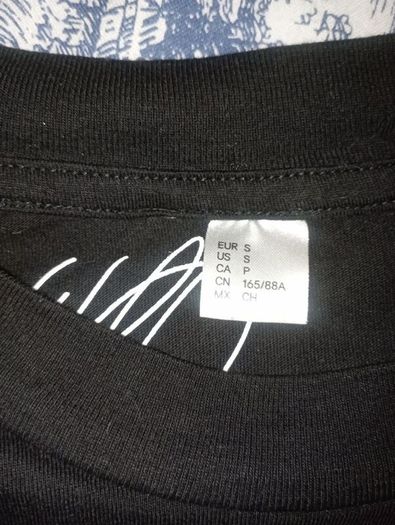 Whitney Houston t shirt size small
