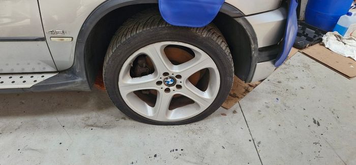 Bmw style 87 genuine 20" alloys