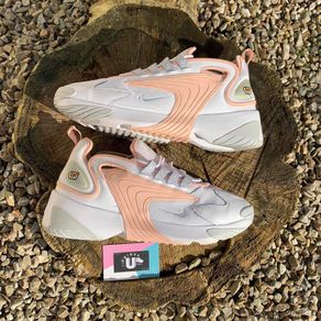 Get Chic Nike Zoom 2k