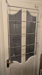 Towel rack