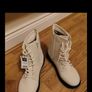 women's boots Image 3