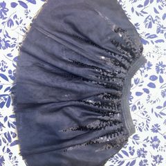 Navy skirt 5-6yrs