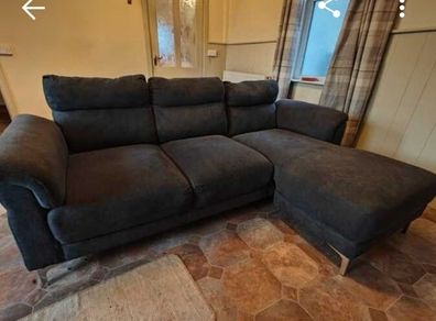 Urgent: Charcoal Grey Left-Hand Chaise Couch