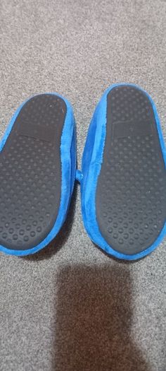 Sonic Slippers like new