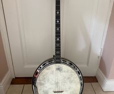 Barnes & Mullins Empress tenor banjo