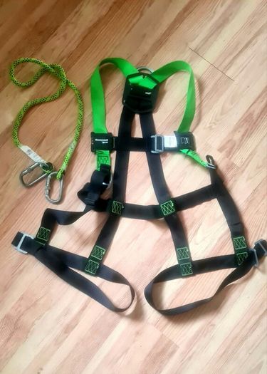 Honeywell Miller H-Design 1 Point Harness Mating Buckles - Size 2.  Plus Lanyard LIKE NEW