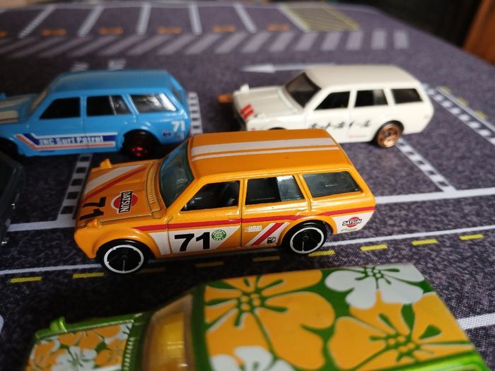1/64 Hot Wheels Datsun 510 Wagon Lot x 7, Mystery Models, 5 Pack Loose Vgc