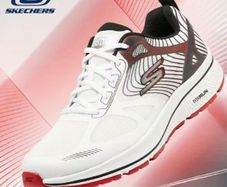 Men's Lightweight Breathable Sports with Shock Absorption, size 44 EU / 8 UK.