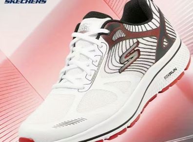 Men's Lightweight Breathable Sports with Shock Absorption, size 44 EU / 8 UK.