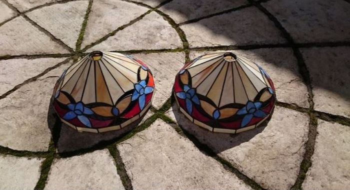 Pair of Tiffany style lamp shades