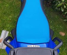 Yamaha XT660 seat with new cover.