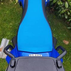 Yamaha XT660 seat with new cover.