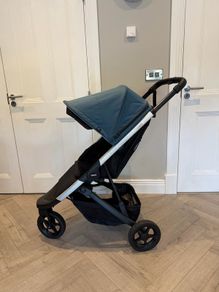 Thule Spring Travel Pram / Buggy