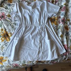 maternity uniform