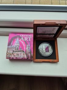 Niue Mysteries Of Hogwarts Crystal Art Castle 2 Oz Silver Coin  2015