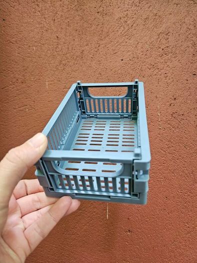 Set of four foldable baskets