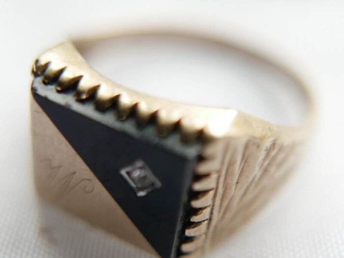 Mens Ring Signet Genuine Solid 9Ct Yellow Gold Onyx 3,3g size S1/2