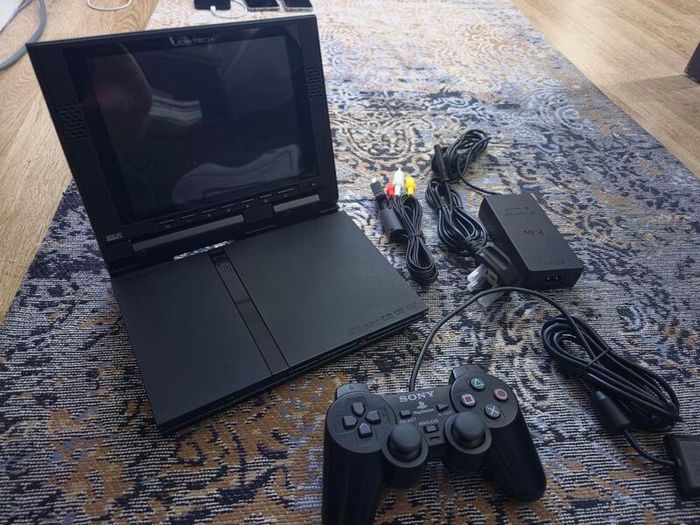 PS2 Slim with Portable Screen