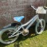 Girls bike Image 2