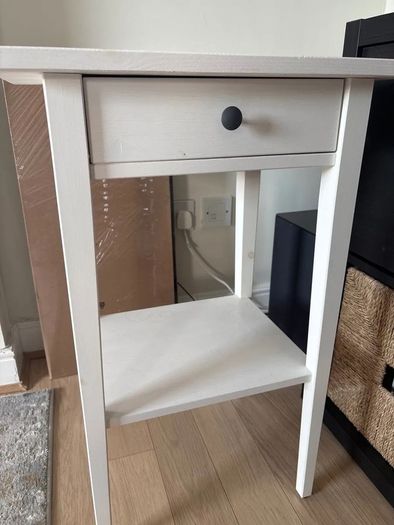 Bedside table