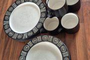 Pottery barn dinnerware