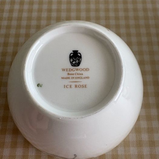 Wedgwood Complete Tea Set Ice Rose