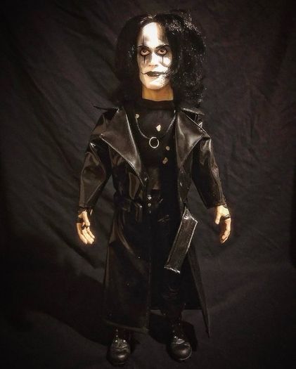 The Crow Talking Doll Spencer Gifts 2001