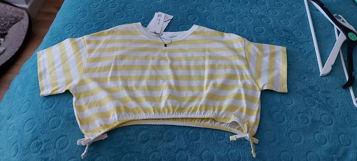 Girls short sleeve top 13/14yrs form ZARA-NEW!