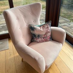 Armchairs - 2 pink armchairs