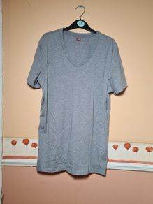 Levis V Neck Grey Cotton T Shirt Size Xl Extra Large