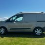Ford Transit Courier Image 4
