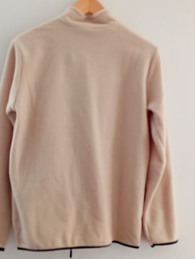 fleecy jacket unisex, beige color, size S but will fit for M
