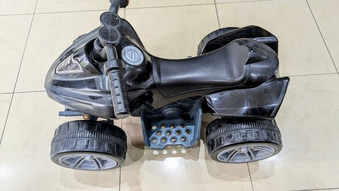 childs battery car