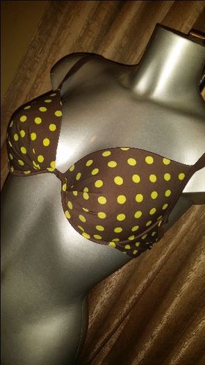 Padded underwired bikini bra size UK14 EU42 Cup C/D Postage included