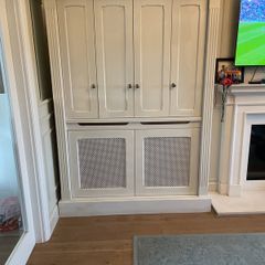 Radiator cover cabinet