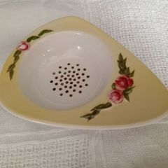 China tea strainer, Tea strainer, collectable china, Carlton ware