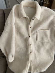 Shacket cream wool