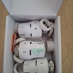 Thermostatic Radiator Valves x 3