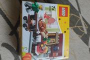 lego 40123 - Thanksgiving Feast from 2015
