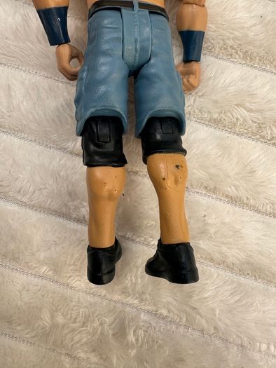 John Cena WWE Series 105 Head is too loose 2017 Damaged Please see photos