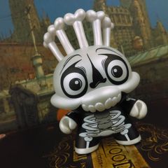 Kidrobot Dunny Flesh and Bones Skeleton ! by Scribe Artist ! from Merdivale Series ! 1/16 Ratio ! Vinyl Figure !