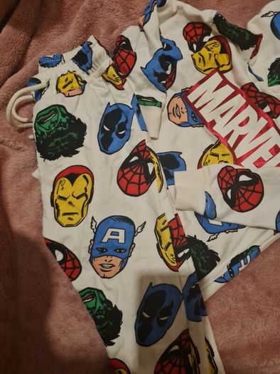 boys marvel tracksuit