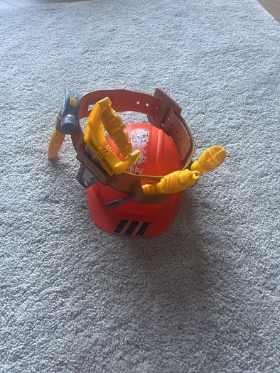 Tool belt & hard hat