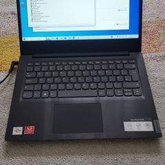 Laptop Lenovo IdeaPad S145