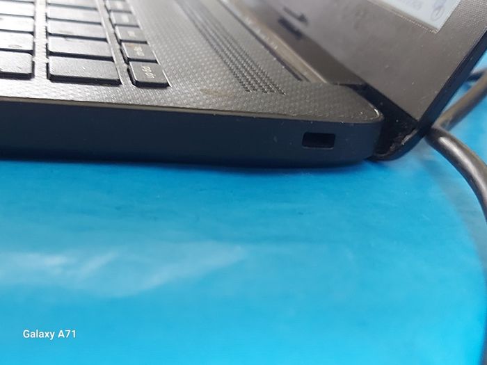 HP Laptop Model 15-da0072na, Intel Celeron N4000 CPU, 1.1GHz, 4GB Ram, 250GB HDD, Windows 10 Home, Microsoft Edge, Chrome